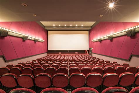 cine glorias cartelera|Cartelera Mooby Cinemas Glòries